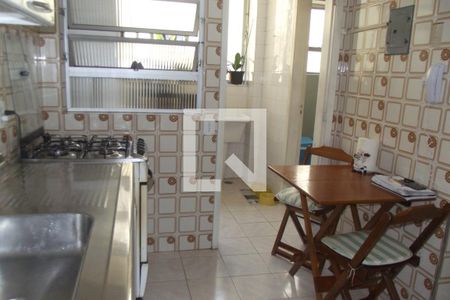Apartamento à venda com 85m², 2 quartos e 1 vagaCozinha