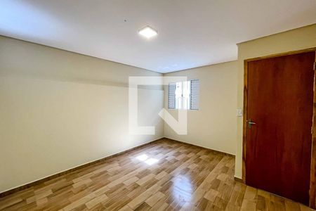 Casa para alugar com 98m², 3 quartos e 1 vagaQuarto