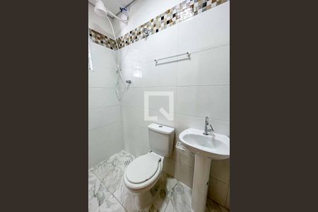 Casa para alugar com 98m², 3 quartos e 1 vagaBanheiro