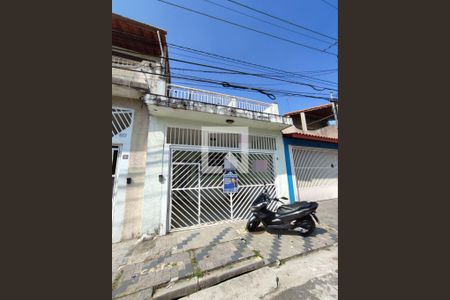 Fachada de casa à venda com 4 quartos, 196m² em Jardim Santa Maria, São Paulo