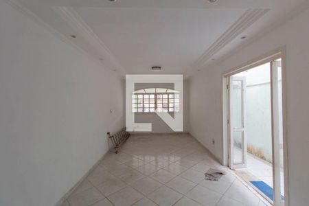 Sala de casa à venda com 4 quartos, 196m² em Jardim Santa Maria, São Paulo