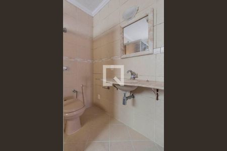 Banheiro Suíte 1 de casa à venda com 4 quartos, 196m² em Jardim Santa Maria, São Paulo