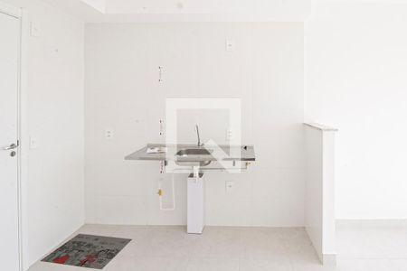 Sala/Cozinha de apartamento para alugar com 1 quarto, 30m² em Vila Ré, São Paulo