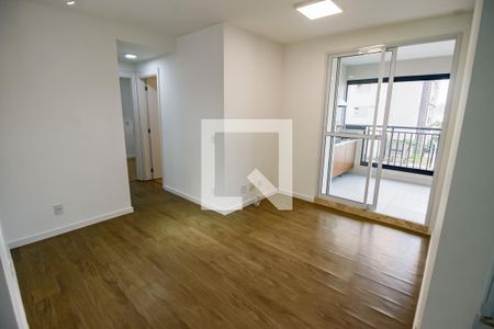 Apartamento à venda com 63m², 2 quartos e 1 vaga Apartamento à venda com 63m², 2 quartos e 1 vagaSala