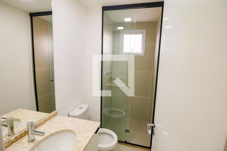 Apartamento à venda com 63m², 2 quartos e 1 vaga Apartamento à venda com 63m², 2 quartos e 1 vagaBanheiro da Suíte