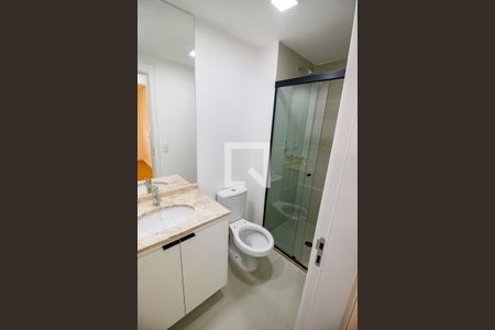 Apartamento à venda com 63m², 2 quartos e 1 vaga Apartamento à venda com 63m², 2 quartos e 1 vagaBanheiro Social