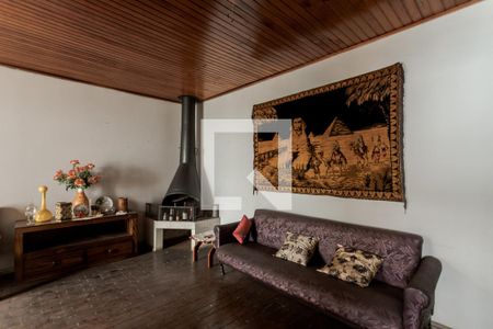 Casa à venda com 300m², 6 quartos e sem vaga Casa à venda com 300m², 6 quartos e sem vagaSala 2