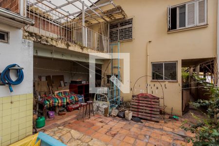 Casa à venda com 300m², 6 quartos e sem vaga Casa à venda com 300m², 6 quartos e sem vagaÁrea de Serviço