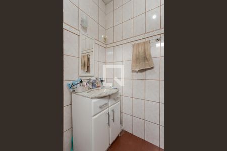 Casa à venda com 300m², 6 quartos e sem vaga Casa à venda com 300m², 6 quartos e sem vagaBanheiro 1