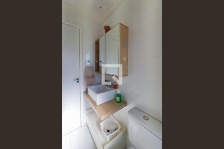 Apartamento para alugar com 96m², 3 quartos e 2 vagas Apartamento para alugar com 96m², 3 quartos e 2 vagasBanheiro Social