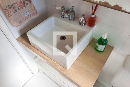 Apartamento para alugar com 96m², 3 quartos e 2 vagas Apartamento para alugar com 96m², 3 quartos e 2 vagasBanheiro Social
