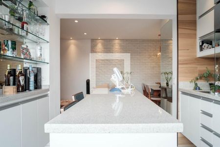 Sala de apartamento à venda com 2 quartos, 64m² em Vila Penteado, São Paulo