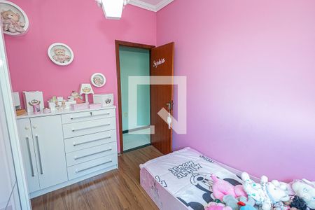 Casa à venda com 180m², 3 quartos e 2 vagasQuarto 2