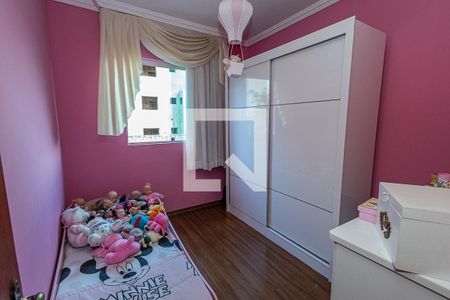 Casa à venda com 180m², 3 quartos e 2 vagasQuarto 2