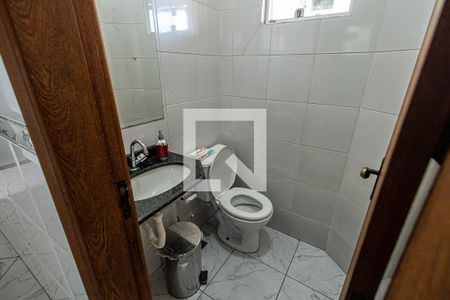 Casa à venda com 180m², 3 quartos e 2 vagasLavabo