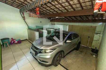 Casa à venda com 180m², 3 quartos e 2 vagasVaga de garagem