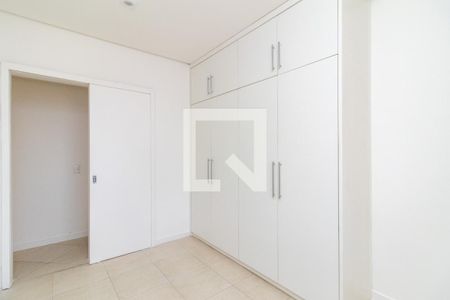 Apartamento para alugar com 114m², 3 quartos e 2 vagas Apartamento para alugar com 114m², 3 quartos e 2 vagasQuarto 2