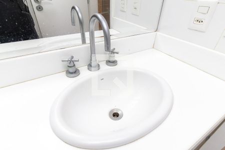 Apartamento para alugar com 114m², 3 quartos e 2 vagas Apartamento para alugar com 114m², 3 quartos e 2 vagasBanheiro da Suite - Torneira
