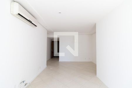 Apartamento para alugar com 114m², 3 quartos e 2 vagas Apartamento para alugar com 114m², 3 quartos e 2 vagasSala