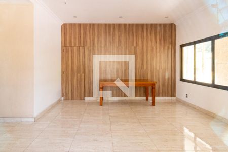 Apartamento para alugar com 114m², 3 quartos e 2 vagas Apartamento para alugar com 114m², 3 quartos e 2 vagasÁrea comum - Salão de festas