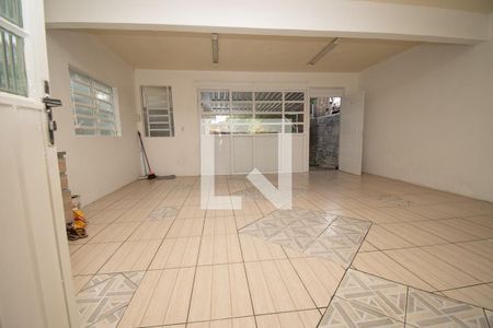 Casa à venda com 200m², 3 quartos e 3 vagas Casa à venda com 200m², 3 quartos e 3 vagasgaragem