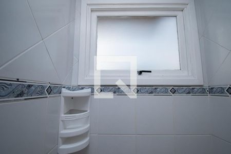 Casa à venda com 200m², 3 quartos e 3 vagas Casa à venda com 200m², 3 quartos e 3 vagasbanheiro 2