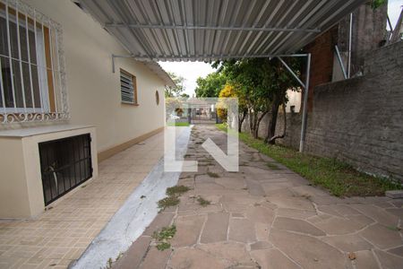 Casa à venda com 200m², 3 quartos e 3 vagas Casa à venda com 200m², 3 quartos e 3 vagasentrada da garagem