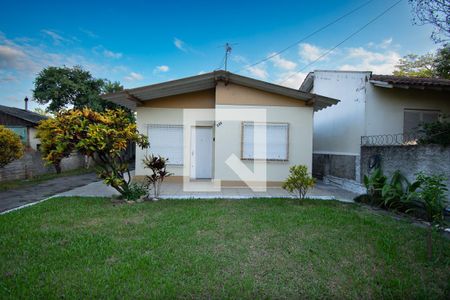 Casa à venda com 200m², 3 quartos e 3 vagas Casa à venda com 200m², 3 quartos e 3 vagasfrente do imóvel