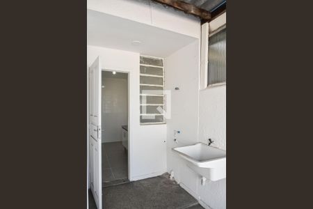 Apartamento à venda com 59m², 2 quartos e sem vaga Apartamento à venda com 59m², 2 quartos e sem vagaÁrea de Serviço