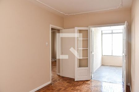 Quarto 1 de apartamento à venda com 2 quartos, 59m² em Vila Ipiranga, Porto Alegre