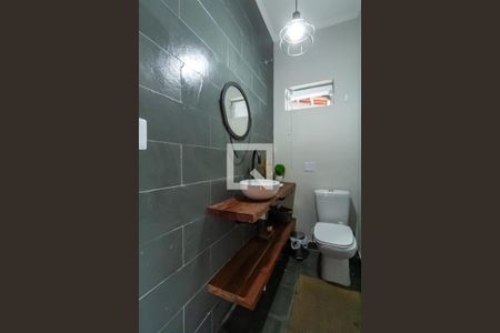 Lavabo de casa para alugar com 4 quartos, 300m² em Jardim do Mar, São Bernardo do Campo
