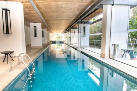 Studio à venda com 26m², 1 quarto e sem vagaÁrea comum - Piscina coberta 