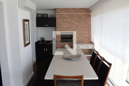 Sala de apartamento para alugar com 3 quartos, 112m² em Várzea da Barra Funda, São Paulo