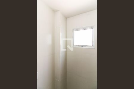 Apartamento à venda com 38m², 2 quartos e sem vaga Apartamento à venda com 38m², 2 quartos e sem vagaBanheiro