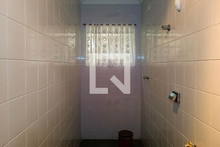 Casa à venda com 215m², 4 quartos e 4 vagas Casa à venda com 215m², 4 quartos e 4 vagasBanheiro 3