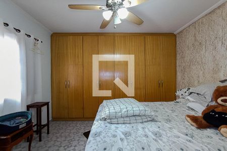 Casa à venda com 215m², 4 quartos e 4 vagas Casa à venda com 215m², 4 quartos e 4 vagasQuarto 3