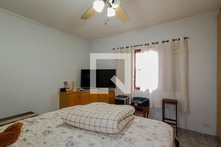 Casa à venda com 215m², 4 quartos e 4 vagas Casa à venda com 215m², 4 quartos e 4 vagasQuarto 3