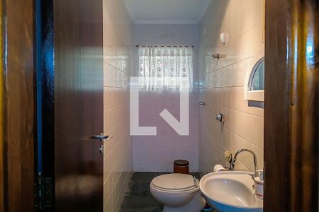 Casa à venda com 215m², 4 quartos e 4 vagas Casa à venda com 215m², 4 quartos e 4 vagasBanheiro 3