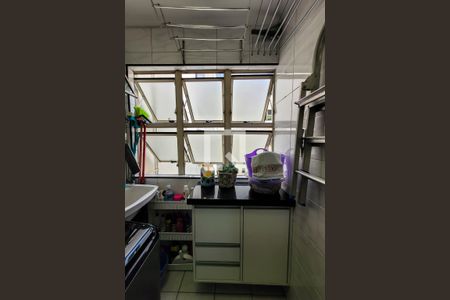 Apartamento à venda com 64m², 3 quartos e 1 vaga area de serviço