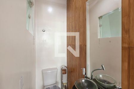 Casa à venda com 260m², 2 quartos e 4 vagasLavabo