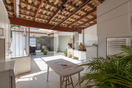 Casa à venda com 260m², 2 quartos e 4 vagasÁrea de Serviço