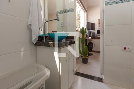 Casa à venda com 260m², 2 quartos e 4 vagasBanheiro do Quarto 1