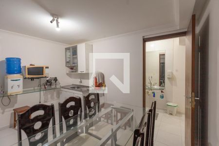 Casa à venda com 260m², 2 quartos e 4 vagasCozinha 2