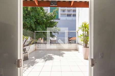 Casa à venda com 260m², 2 quartos e 4 vagasSala 2 - varanda