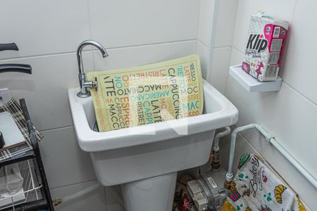 Apartamento para alugar com 35m², 2 quartos e sem vaga Apartamento para alugar com 35m², 2 quartos e sem vagaCozinha e Área de Serviço