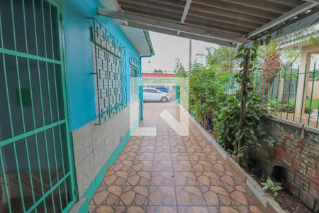 Casa à venda com 117m², 4 quartos e 2 vagas Casa à venda com 117m², 4 quartos e 2 vagasQuintal