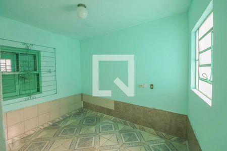 Casa à venda com 117m², 4 quartos e 2 vagas Casa à venda com 117m², 4 quartos e 2 vagasQuarto