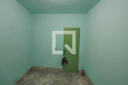 Casa à venda com 117m², 4 quartos e 2 vagas Casa à venda com 117m², 4 quartos e 2 vagasQuarto