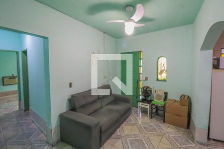 Sala de casa à venda com 4 quartos, 117m² em Rio Branco, São Leopoldo