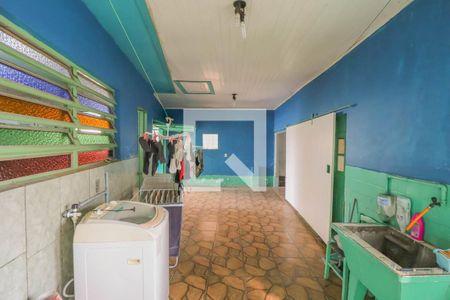 Casa à venda com 117m², 4 quartos e 2 vagas Casa à venda com 117m², 4 quartos e 2 vagasÁrea de Serviço